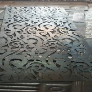 Razor Cut Plate